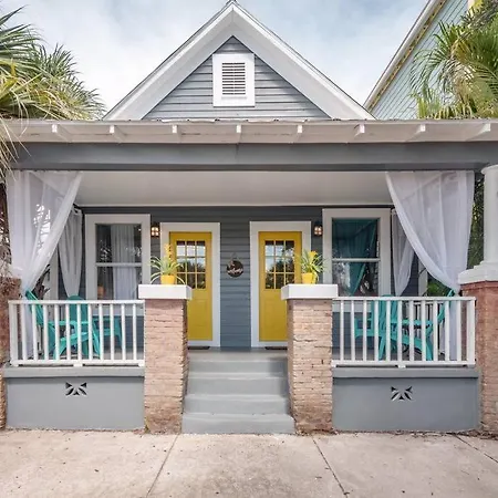 Franks Farmhouse Shotgun Style Apt In Ybor City